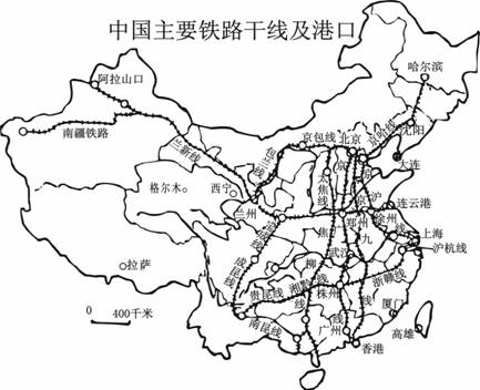 读中国主要铁路干线及港口 图据此完成问题. 