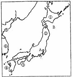正确的是 A.甲河注入太平洋 B.甲河流域主要为