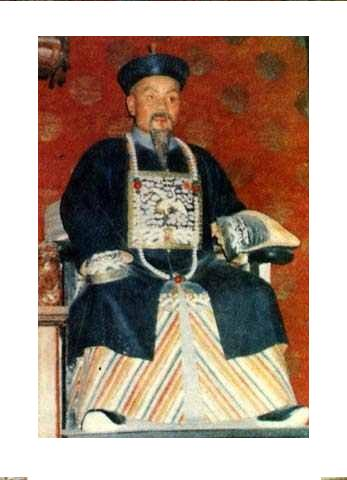 在中国开创君主专制中央集权制度的是皇帝是 