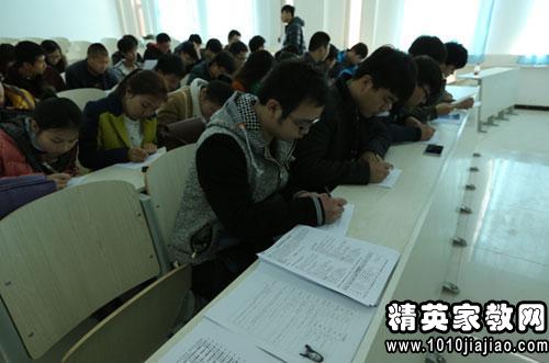 人口协管员面试问题_月嫂面试问题