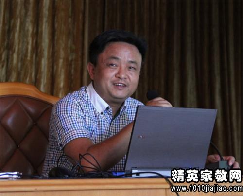 2014年大学校园圣诞节活动策划方案