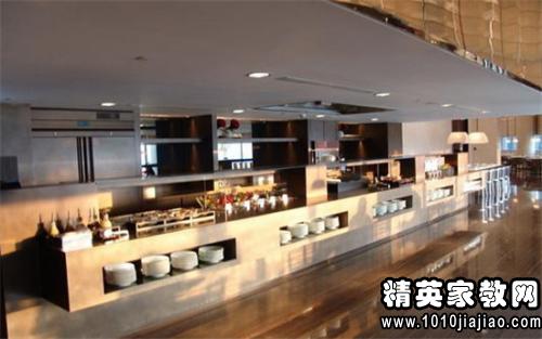 优秀实习员工评语2015