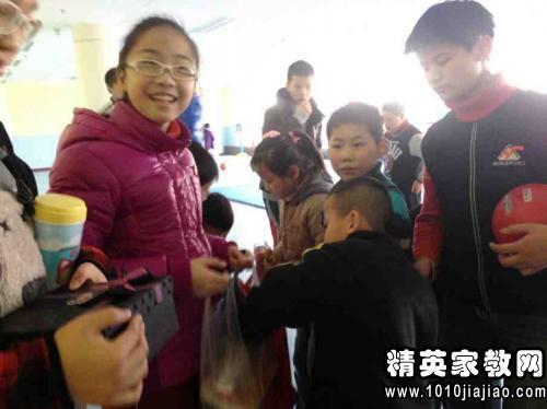 大学生寒假社会实践报告(超市服务员)