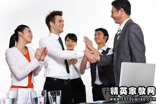 公务员转正鉴定评语