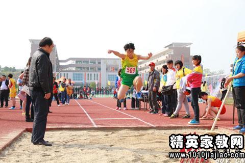 中学生体育运动广播稿舞狮中单阴手图片
