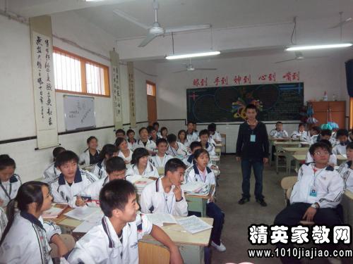 上网的利与弊辩论赛资料