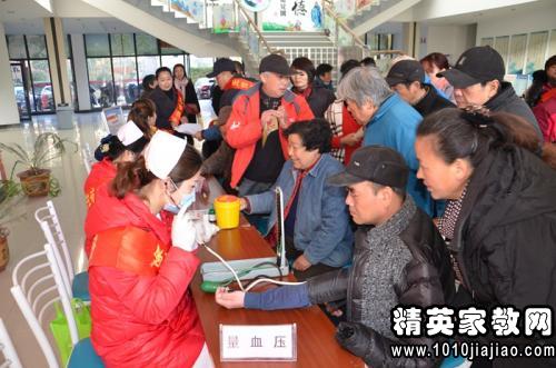 弘扬雷锋精神的句子