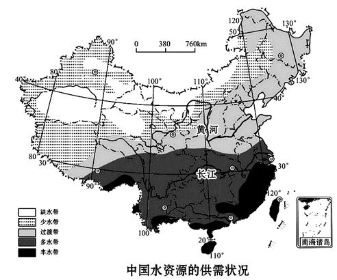 读中国水资源分布图,完成下列问题. (1)从图中看出,水