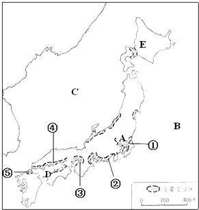 读图分析题:读"日本工业分布图",回答问题: (1)写出图中字母代表的