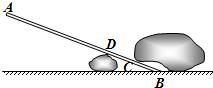 6m的撬棒ab撬石头.撬棒的b.c.d三点分别与地.石头.支承物接触.bc=0.