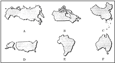 读世界上面积位于前四位的国家轮廓图 .回答下
