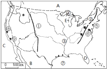 44.读美国图,写出图中字母所代表的地理事物名称(5分)