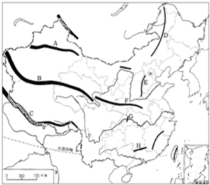 读中国地形图完成以下问题