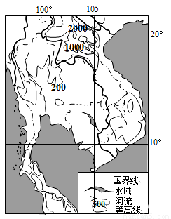 1.从气候与地形角度看,泰国洪涝灾害严重的原因有(    )