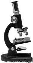 显微镜是生物学研究者常用的观察器具.根据所