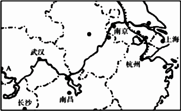 材料一:长江中下游部分省市分布图 材料二:洞庭湖年输沙量和洞庭湖